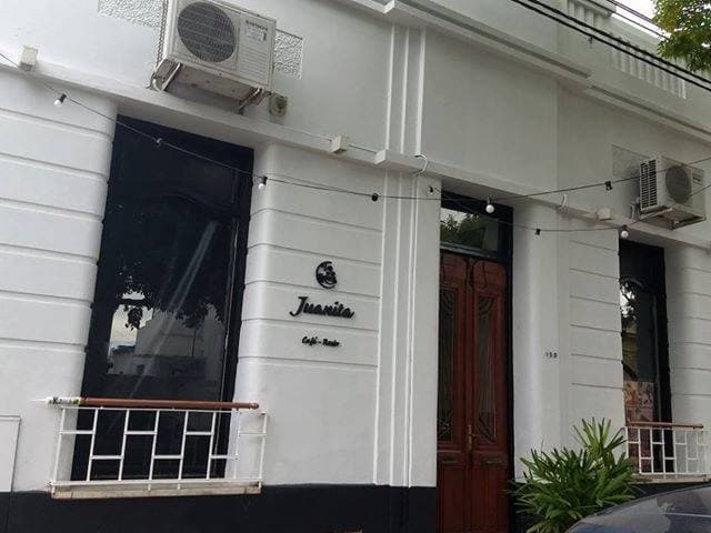 Cafetería y Restaurante en venta